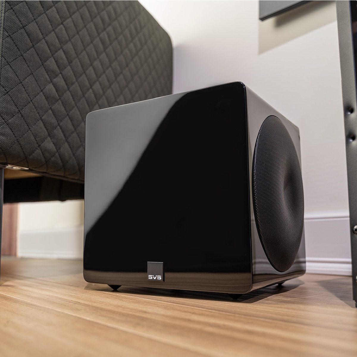SVS 3000 Micro Sealed Subwoofer with Fully Active Dual 8" Drivers - Picture 9 of 11